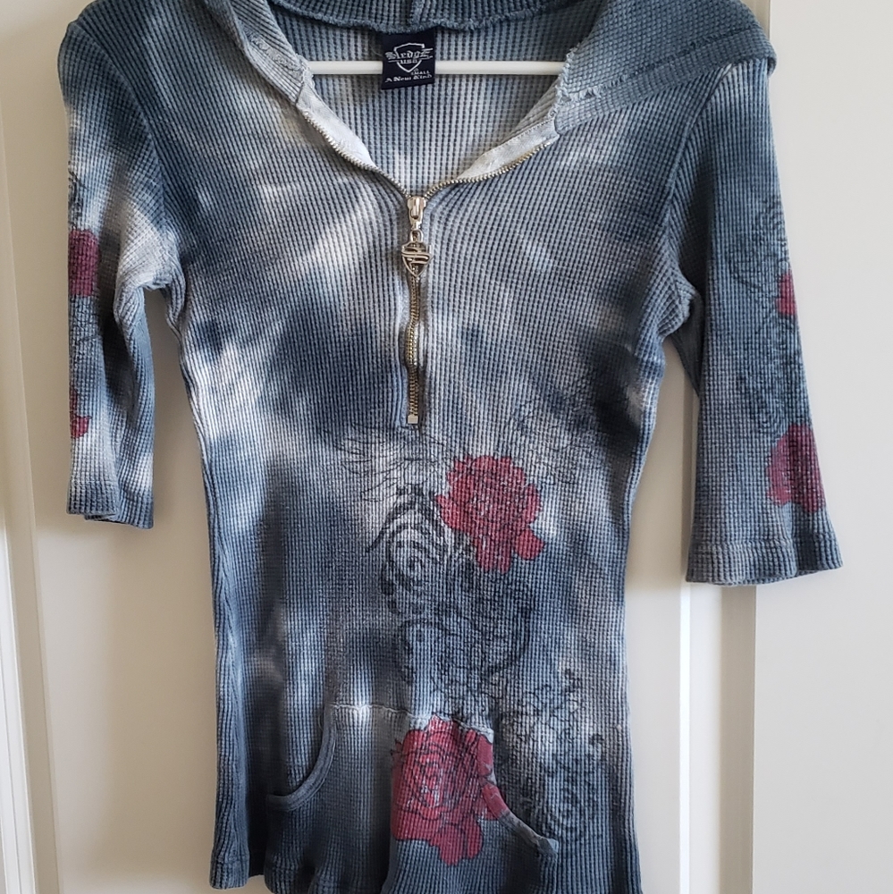 Womens sledge tee